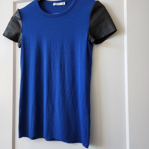 Bailey 44 faux leather sleeves stretchy shirt - Picture 7 of 9